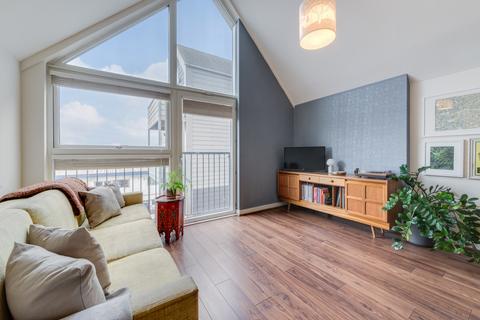 1 bedroom flat for sale, Dragonfly Place, SE4