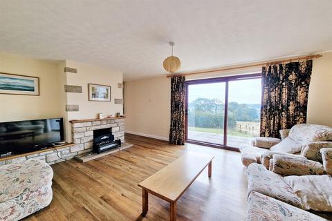 3 bedroom detached house for sale, Burton Bradstock