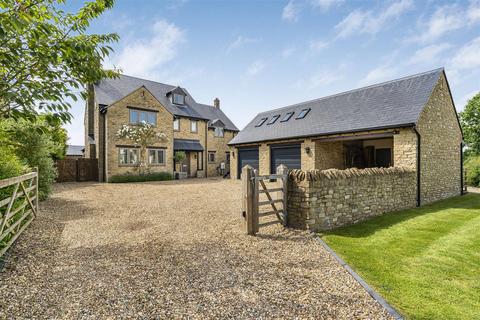 4 bedroom country house for sale, Lower End, Piddington, Bicester