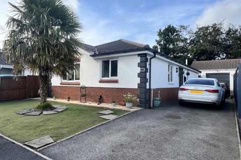 3 bedroom bungalow for sale, Gilfach Y Gog, Penygroes, Llanelli, Carmarthenshire.