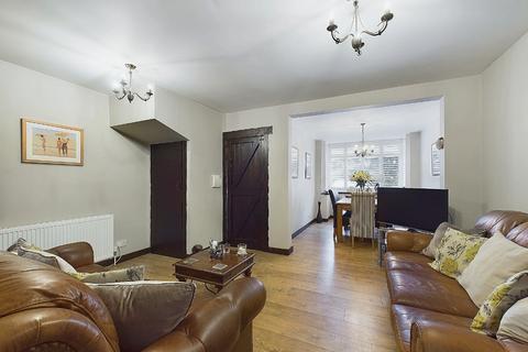 3 Longmeadow Road, Sidcup, DA15 8BH