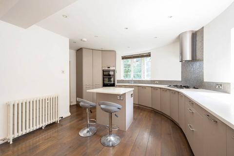 3 bedroom flat for sale, Heath Rise, Putney, London, SW15