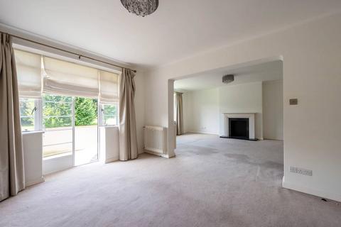 3 bedroom flat for sale, Heath Rise, Putney, London, SW15