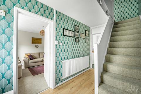 104 Alexander Road, Rhyddings, Neath, SA10 8EG
