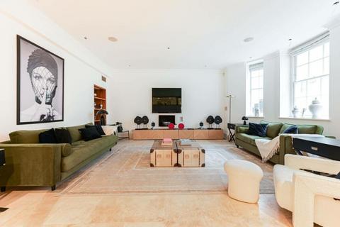 2 bedroom flat to rent, St. Georges Square, London SW1V