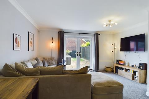 29 Forfield Drive, Beggarwood, Basingstoke, RG22 4FS