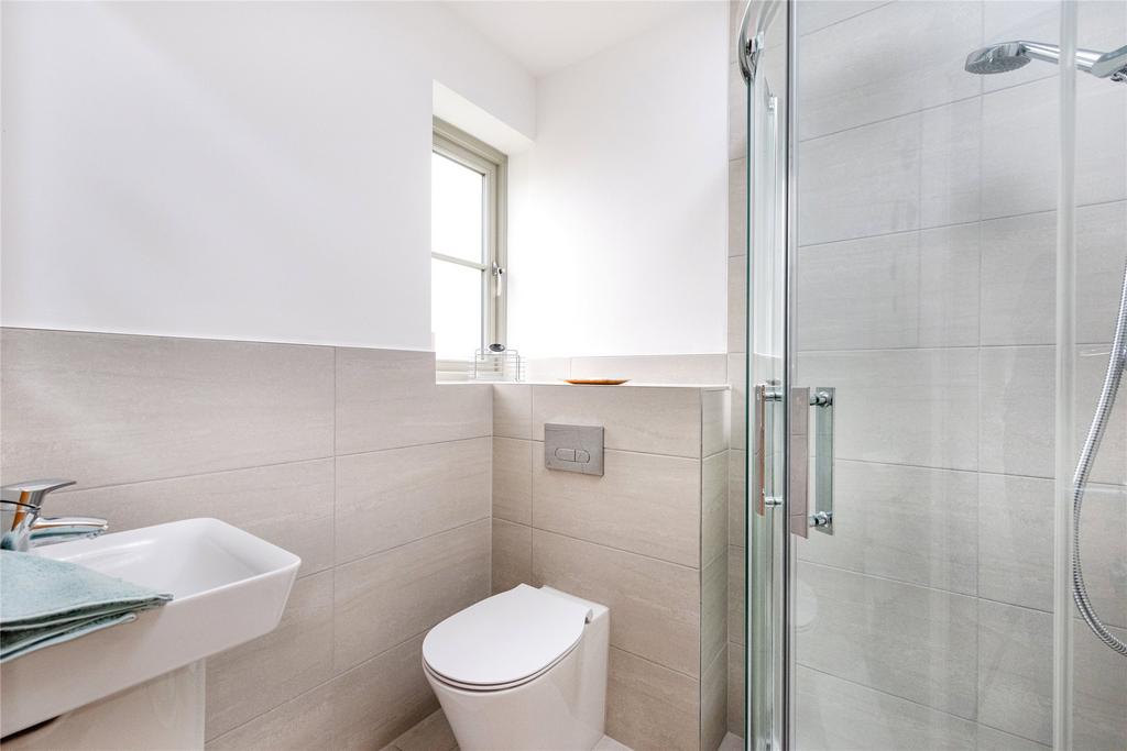 Bed Two En Suite