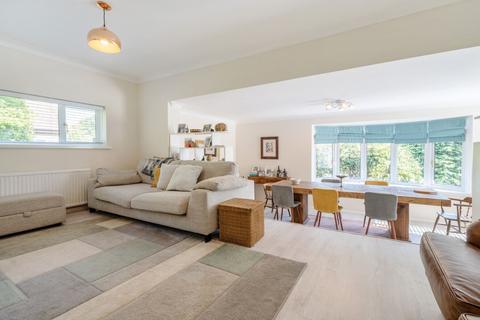 8 Blackberry Close, Four Marks, Alton, GU34 5BW