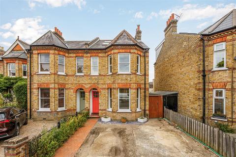 4 bedroom semi-detached house for sale, Coldershaw Road, London