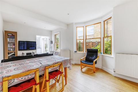 52 Coldershaw Road, London, W13 9DX