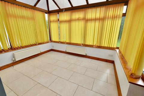 2 bedroom semi-detached bungalow for sale, Evendene Road, Hampton, Evesham, WR11 2PZ