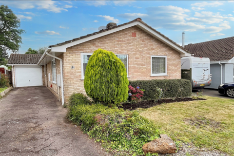 3 bedroom detached bungalow for sale, Alderholt