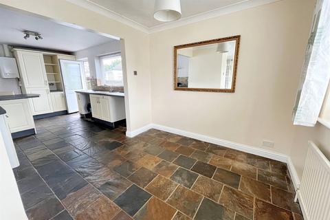 3 bedroom detached bungalow for sale, Alderholt