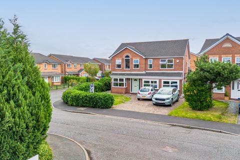 Bicknell Close, Great Sankey, WA5