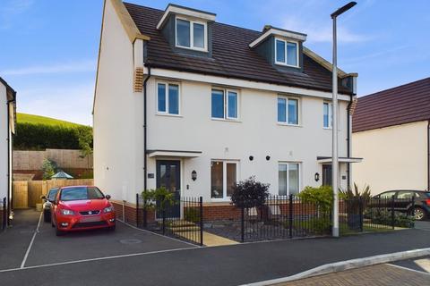 3 bedroom semi-detached house for sale, Hollyhock Crescent, Newton Abbot