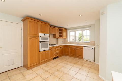 27 Kilverstone, Werrington, Peterborough, PE4 5DX