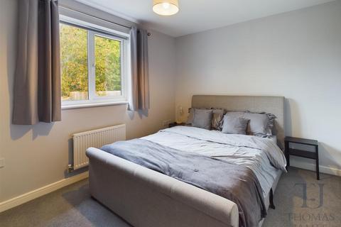 2 bedroom end of terrace house for sale, Summer Drive, West Bridgford, Nottingham