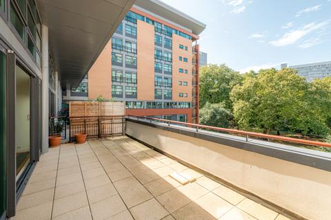 2 bedroom penthouse for sale, City Road, London EC1Y