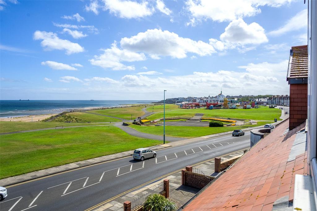 The Links, Whitley Bay, Tyne and... 6 bed semidetached house for sale