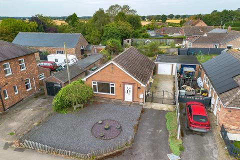 2 bedroom detached bungalow for sale, Fen Road, East Kirkby, Spilsby, PE23