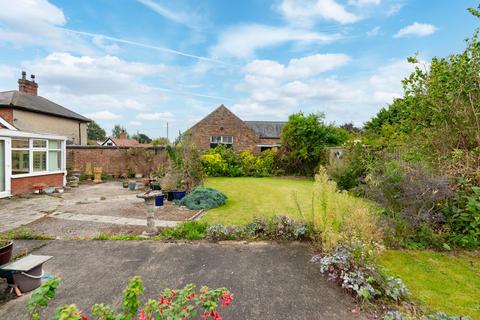 2 bedroom detached bungalow for sale, Fen Road, East Kirkby, Spilsby, PE23