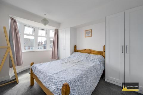 123 Ashington Grove, Coventry, CV3 4DD