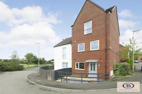 4 bedroom semi-detached house for sale, Comet Avenue, Newcastle under Lyme