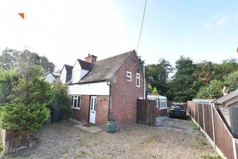 4, Pond Cottage Abbey Street, Thorpe Le Soken, Clacton-on-sea, CO16 0JJ
