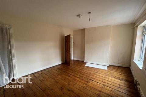 2 bedroom terraced house to rent, Woodbine Avenue off London Road