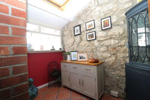 2 bedroom terraced house for sale, Charles Street, Penzance TR18