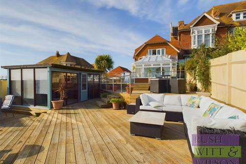 3 bedroom end of terrace house for sale, West Hill Road, St. Leonards-On-Sea