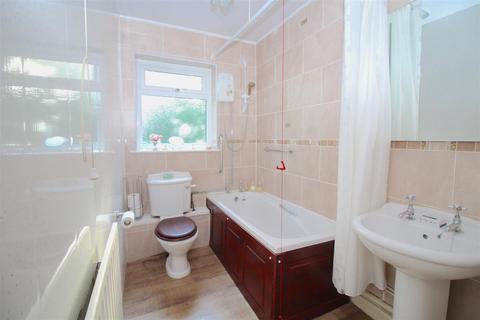 2 bedroom flat for sale, Barrows Lane, Birmingham B26