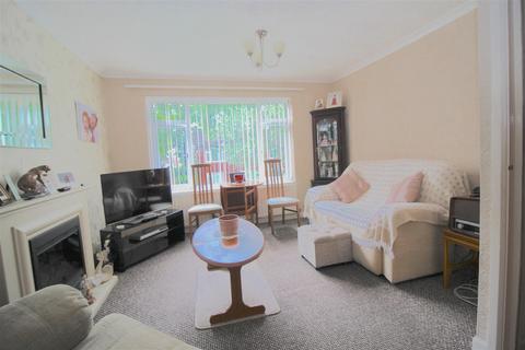 2 bedroom flat for sale, Barrows Lane, Birmingham B26