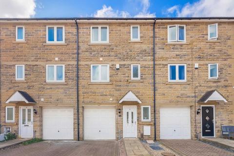 4 bedroom terraced house for sale, Beech Tree Mews, Batley