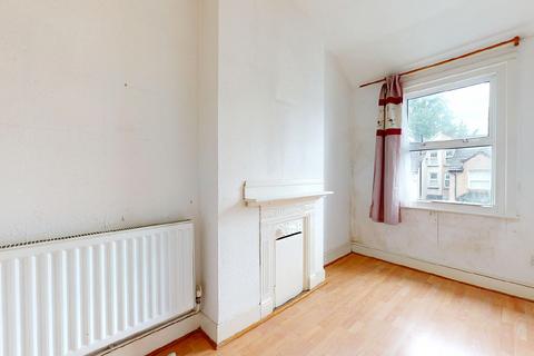 3 bedroom terraced house for sale, 162 Bensham Lane, Thornton Heath