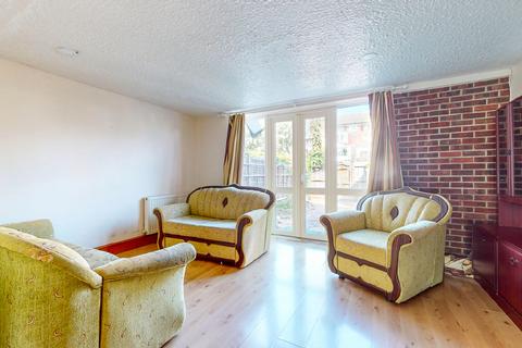 3 bedroom terraced house for sale, 52 Warwickshire Path, Deptford