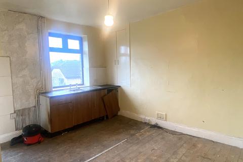 2 bedroom end of terrace house for sale, 95 Buxton Road, New Mills, High Peak