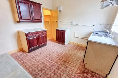 2 bedroom end of terrace house for sale, 25 Oregon Avenue, Oldham