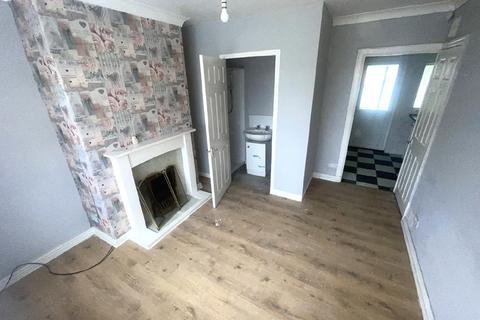 3 bedroom end of terrace house for sale, 83 Marfleet Avenue, Hull