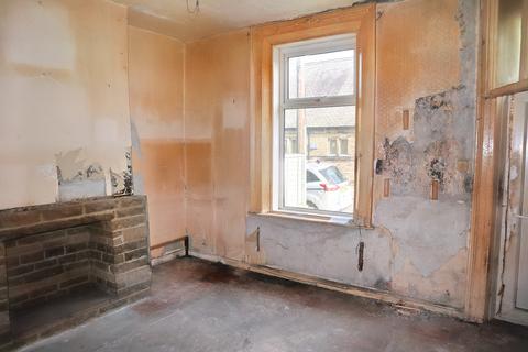 2 bedroom end of terrace house for sale, 19 St. John Street, Brighouse