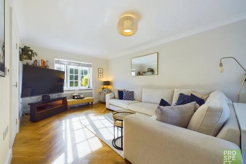 3 bedroom detached house for sale, Woodland View, Saunderton, High Wycombe, Buckinghamshire, HP14