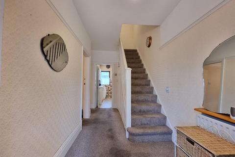 3 bedroom terraced house for sale, Dawlish Drive, Ilford