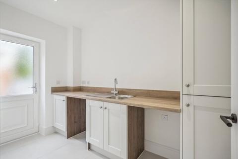 5 bedroom apartment for sale, Plot 7, The Henley, Deanfield Orchard, High Road, Brightwell-Cum-Sotwell, Oxfordshire, OX10