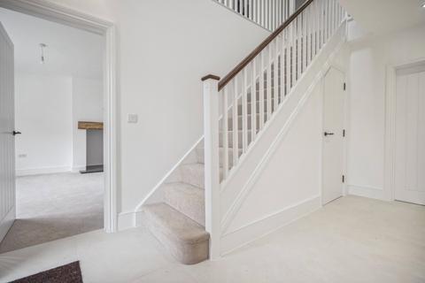 5 bedroom apartment for sale, Plot 7, The Henley, Deanfield Orchard, High Road, Brightwell-cum-Sotwell, Oxfordshire, OX10