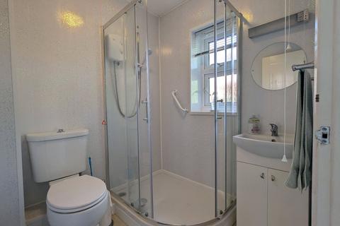 1 bedroom bungalow for sale, Grosvenor Court, Gosport Road, Stubbington, Hampshire, PO14