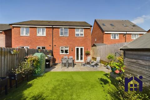 3 bedroom semi-detached house for sale, Hale Grove, Chorley, PR7 3SD