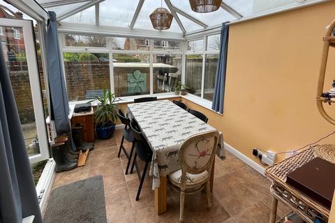 3 bedroom terraced house for sale, Station Road, Hungerford RG17