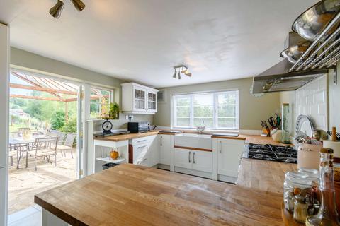 6 bedroom detached house for sale, Doddenham Broadwas-on-Teme, Worcestershire, WR6 5NZ