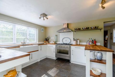 6 bedroom detached house for sale, Doddenham Broadwas-on-Teme, Worcestershire, WR6 5NZ