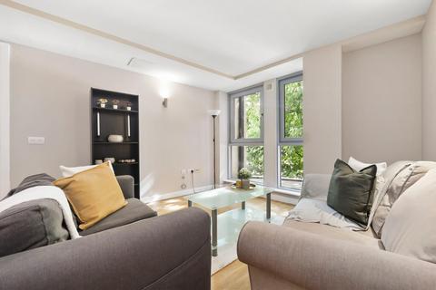 2 bedroom apartment for sale, Enfield Road, Haggerston, N1